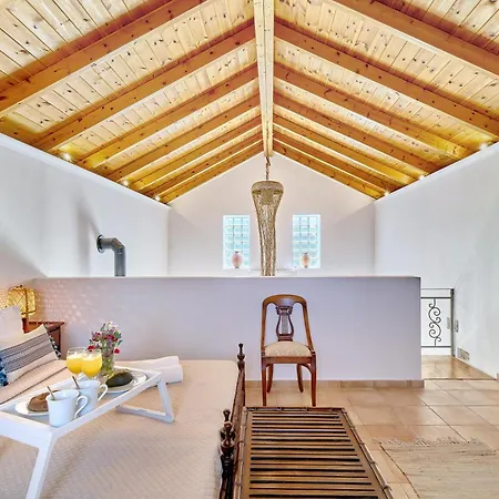 La Maison To Chani Feriehus Stilos